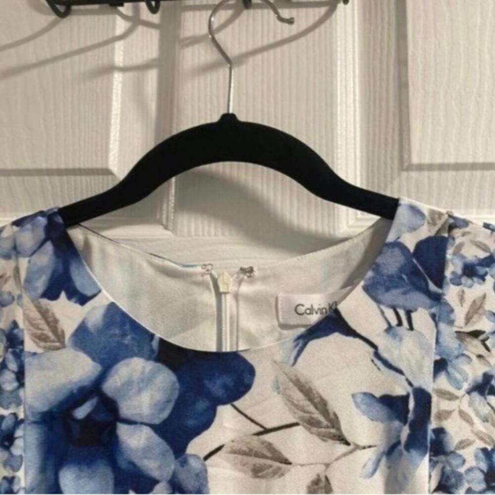 NWT Calvin Klein Blue Floral Sleeveless Drop Waist Handkerchief Hem Midi - Picture 2 of 13
